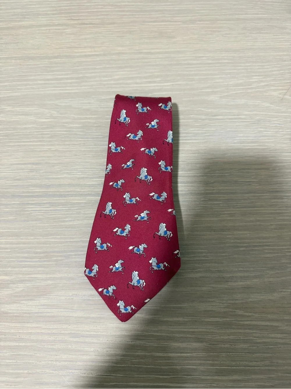 Vintage Hermès Paris 100% Silk Burgundy Horse Print Men’s Tie